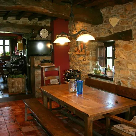 La Campa De Country house