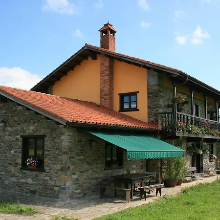La Campa De * Faedo (Cudillero, Asturias)